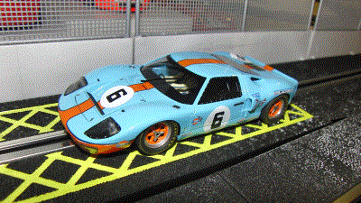 SLOT.IT - 2011 - CW09 - Ford GT40 MKI Gulf #6 - 1st 24h Le Mans 1969 - Jacky Ickx, Jackie Olivier